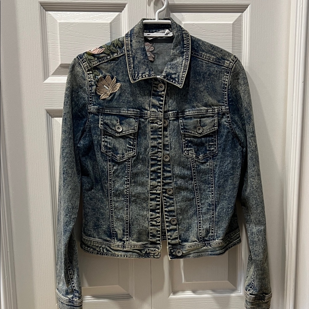 Floral Embroidered Denim Jacket